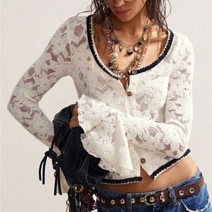 Bohemian casual  Lace Ruffled-Sleeve Scoop Neck Top